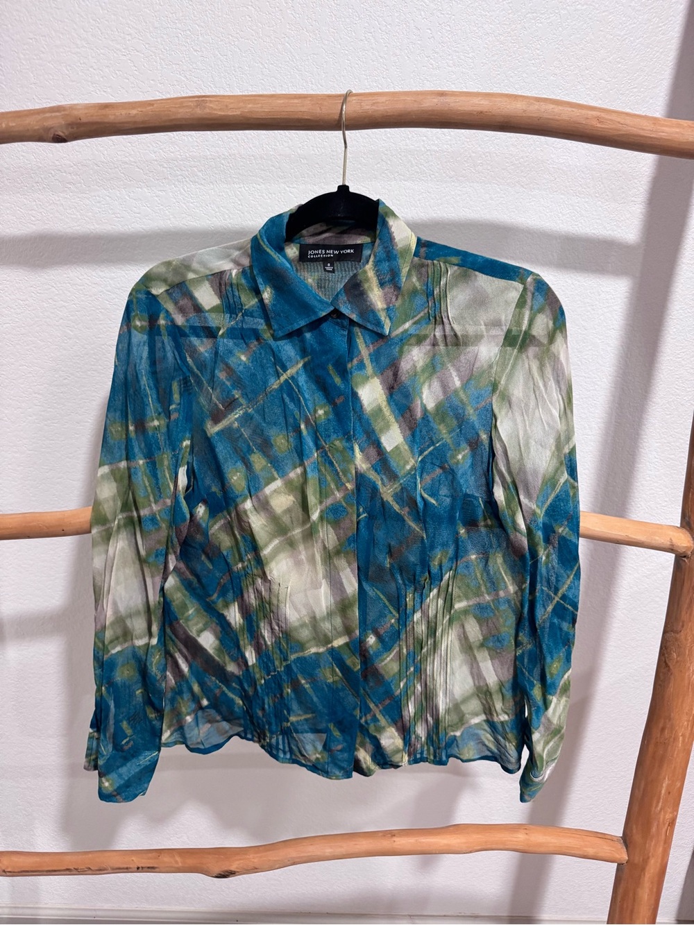 100% silk Abstract Pleated Sheer Button Front Blouse Size - Picture 2 of 6
